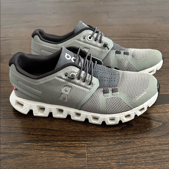 On Cloud 5 Running Shoe - Kelp/Shadow - Picture 2 of 6